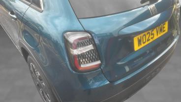 SPOTICAR Fiat 600 1.2 Mhev La Prima E-dct Euro 6 (s/s) 5dr Used Car - Suv Hybrid Green - Salford - 1200632134_5