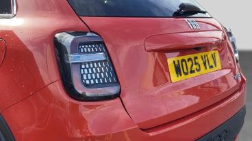 SPOTICAR Fiat 600 1.2 Mhev La Prima E-dct Euro 6 (s/s) 5dr Used Car - Suv Hybrid Orange - Preston - 1200638972_5
