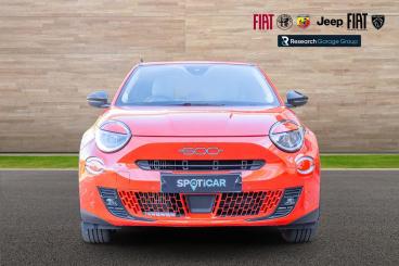 SPOTICAR Fiat 600 1.2 Mhev La Prima E-dct Euro 6 (s/s) 5dr Used Car - Suv Hybrid Orange - Nuneaton - 1200640921_2