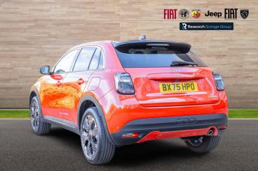 SPOTICAR Fiat 600 1.2 Mhev La Prima E-dct Euro 6 (s/s) 5dr Used Car - Suv Hybrid Orange - Nuneaton - 1200640921_5