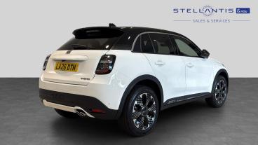 SPOTICAR Fiat 600 1.2 Mhev La Prima E-dct Euro 6 (s/s) 5dr Used Car - Suv Hybrid White - West London - 1200645101_3