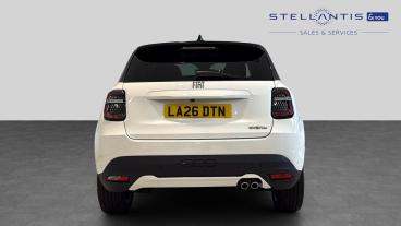 SPOTICAR Fiat 600 1.2 Mhev La Prima E-dct Euro 6 (s/s) 5dr Used Car - Suv Hybrid White - West London - 1200645101_4