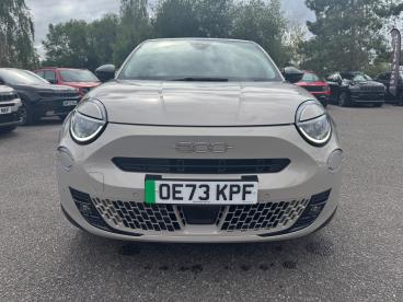 SPOTICAR Fiat 600e 54kwh La Prima Auto 5dr Used Car - Suv Electric Grey - Kidlington - 1200528513_2