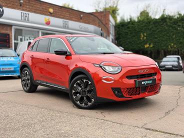 SPOTICAR Fiat 600e 54kwh La Prima Auto 5dr Used Car - Suv Electric Orange - Warwick - 1200532837_1