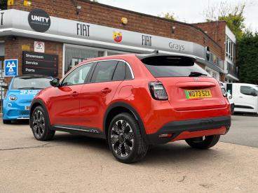 SPOTICAR Fiat 600e 54kwh La Prima Auto 5dr Used Car - Suv Electric Orange - Warwick - 1200532837_2