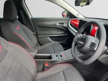 SPOTICAR Fiat 600e 54kwh Red Auto 5dr Used Car - Suv Electric White - Tiptree - 1200545627_3