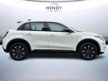 SPOTICAR Fiat 600e 54kwh Red Auto 5dr Used Car - Suv Electric White - Poole - 1200548130_2