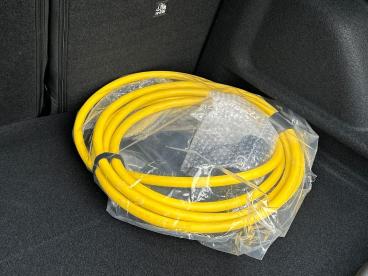 SPOTICAR Fiat 600e 54kwh Red Auto 5dr Used Car - Suv Electric White - Poole - 1200548130_5