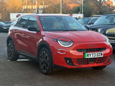 SPOTICAR Fiat 600e 54kwh La Prima Auto 5dr Used Car - Suv Electric Orange - Leicester - 1200556795_1