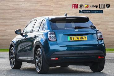 SPOTICAR Fiat 600e 54kwh La Prima Auto 5dr Used Car - Suv Electric Green - Nuneaton - 1200558001_3