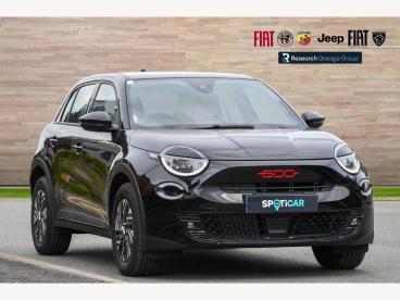 SPOTICAR Fiat 600e 54kwh Red Auto 5dr Used Car - Suv Electric Black - Nuneaton - 1200572221_1