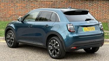 SPOTICAR Fiat 600e 54kwh La Prima Auto 5dr Used Car - Suv Electric Green - Hemel Hempstead - 500573373_5