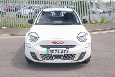 SPOTICAR Fiat 600e 54kwh Red Auto 5dr Used Car - Suv Electric White - Aldridge - 500585181_4