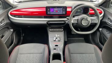 SPOTICAR Fiat 600e 54kwh Red Auto 5dr Used Car - Suv Electric White - Nottingham - 1200590075_4