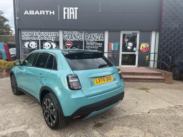 SPOTICAR Fiat 600e 54kwh La Prima Auto 5dr Used Car - Suv Electric Blue - Dartford - 500603610_4