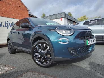 SPOTICAR Fiat 600e 54kwh La Prima Auto 5dr Used Car - Suv Electric Green - Telford - 1200639027_1