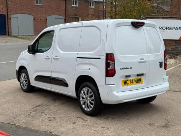 SPOTICAR Fiat Doblo 1.5 Multijet3 1000kg L1 Euro 6 (s/s) 5dr Used Car - Commercial Vehicle Diesel White - Warwick - 1200523140_2
