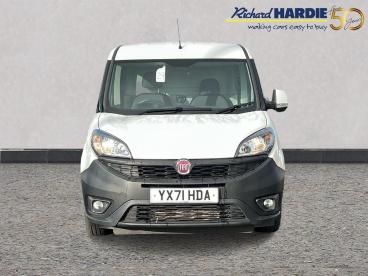 SPOTICAR Fiat Doblo 1.6 Multijetii Maxi Tecnico L2 H1 Euro 6 (s/s) 6dr Used Car - Saloon Diesel White - Wallsend - 1200557734_5