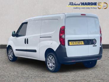 SPOTICAR Fiat Doblo 1.6 Multijetii Maxi Tecnico L2 H1 Euro 6 (s/s) 6dr Used Car - Commercial Vehicle Diesel White - Ashington - 1200557777_2