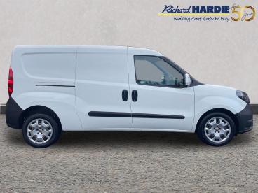 SPOTICAR Fiat Doblo 1.6 Multijetii Maxi Tecnico L2 H1 Euro 6 (s/s) 6dr Used Car - Commercial Vehicle Diesel White - Ashington - 1200557777_5