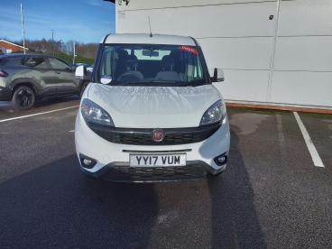 SPOTICAR Fiat Doblo 1.6 Multijet Easy Euro 6 5dr Used Car - Mpv Diesel White - Shrewsbury - 1200564913_2