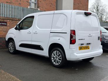 SPOTICAR Fiat Doblo 1.5 Multijet3 1000kg Primo Auto L1 Euro 6 (s/s) 5d Used Car - Commercial Vehicle Diesel White - Warwick - 1200577253_2