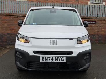 SPOTICAR Fiat Doblo 1.5 Multijet3 1000kg Primo L1 Euro 6 (s/s) 5dr Used Car - Commercial Vehicle Diesel White - Cheltenham - 1200595120_2