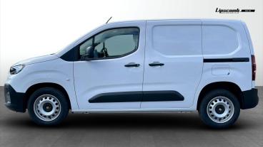 SPOTICAR Fiat Doblo 1.5 Multijet3 1000kg Primo L1 Euro 6 (s/s) 5dr Used Car - Commercial Vehicle Diesel White - Canterbury - 1200608508_3