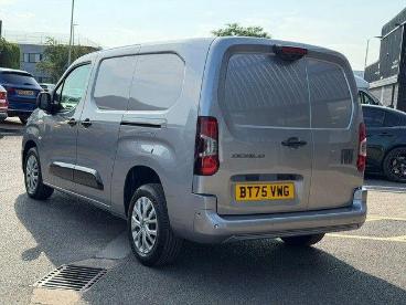 SPOTICAR Fiat Doblo 1.5 Multijet3 1000kg Primo Auto L2 Euro 6 (s/s) 6d Used Car - Commercial Vehicle Diesel Grey - Cheltenham - 1200617705_5