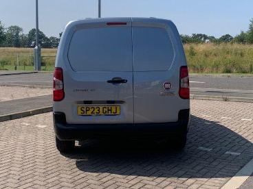 SPOTICAR Fiat Doblo 1.5 Bluehdi 1000kg Maxi Lwb Euro 6 (s/s) 6dr Used Car - Commercial Vehicle Diesel Grey - Perth - 1200618651_5