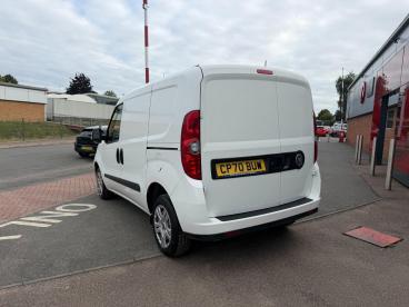 SPOTICAR Fiat Doblo 1.3 Multijetii Sx L1 H1 Euro 6 (s/s) 5dr Used Car - Commercial Vehicle Diesel White - Melton Mowbray - 1200642528_3