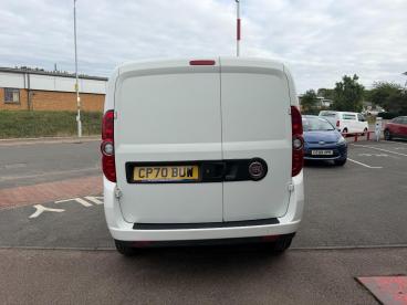 SPOTICAR Fiat Doblo 1.3 Multijetii Sx L1 H1 Euro 6 (s/s) 5dr Used Car - Commercial Vehicle Diesel White - Melton Mowbray - 1200642528_4