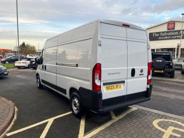 SPOTICAR Fiat Ducato 2.2 Multijetiii 35 Business Pro L H2 Euro 6 5dr Used Car - Commercial Vehicle Diesel White - Cheltenham - 1200558021_5