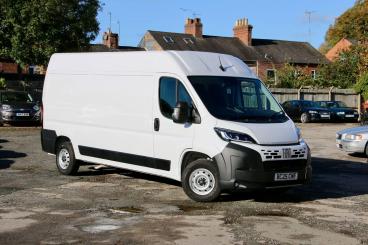 SPOTICAR Fiat Ducato 2.2 Multijetiii 35 Primo L3 H2 Euro 6 (s/s) 5dr Used Car - Commercial Vehicle Diesel White - Warwick - 1200640330_1
