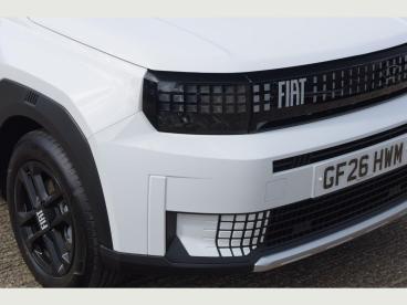 SPOTICAR Fiat Grande Panda 1.2 Hybrid 48v 110 Icon Used Car - Saloon  White - Pulborough - 1200600991_3