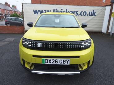 SPOTICAR Fiat Grande Panda 44kwh La Prima Auto 5dr (7kw Charger) Used Car - Saloon Electric Yellow - Telford - 1200623000_4