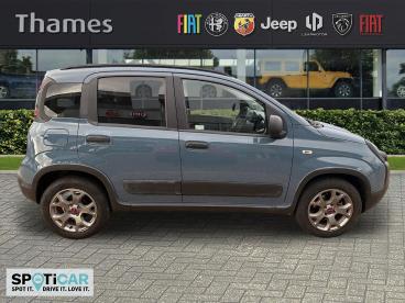 SPOTICAR Fiat Panda 1.0 Mhev City Cross Euro 6 (s/s) 5dr Used Car - City Car Petrol Blue - Slough - 1200547006_2