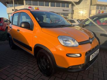 SPOTICAR Fiat Panda 0.9 Twinair Wild Euro 6 (s/s) 5dr Used Car - City Car Petrol Red - Slough - 1200556630_1