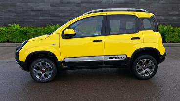 SPOTICAR Fiat Panda 0.9 Twinair Cross Euro 6 (s/s) 5dr Used Car - City Car Petrol Yellow - Telford - 1200563316_4