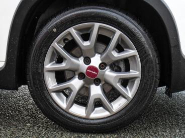 SPOTICAR Fiat Panda 1.0 Mhev City Life Euro 6 (s/s) 5dr Used Car - City Car Petrol White - Nuneaton - 1200564095_5