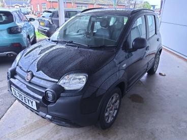 SPOTICAR Fiat Panda 1.0 Mhev City Cross Euro 6 (s/s) 5dr Used Car - City Car Petrol Black - Shrewsbury - 1200564667_2