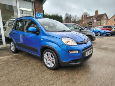 SPOTICAR Fiat Panda 1.0 Mhev Euro 6 (s/s) 5dr Used Car - City Car Petrol Blue - Warwick - 1200571698_5