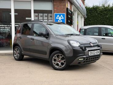SPOTICAR Fiat Panda 1.0 Mhev City Cross Euro 6 (s/s) 5dr Used Car - City Car Petrol Grey - Warwick - 1200578875_1