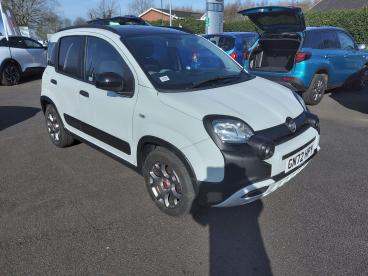 SPOTICAR Fiat Panda 1.0 Mhev City Cross Euro 6 (s/s) 5dr Used Car - City Car Petrol White - Shrewsbury - 1200584889_1