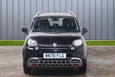 SPOTICAR Fiat Panda 1.2 City Cross Euro 6 (s/s) 5dr Used Car - City Car Petrol Black - Weston-super-mare - 1200585560_3