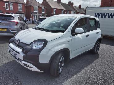 SPOTICAR Fiat Panda 1.0 Mhev Euro 6 (s/s) 5dr Used Car - City Car Petrol White - Telford - 1200599698_5