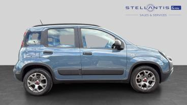 SPOTICAR Fiat Panda 1.0 Mhev City Cross Euro 6 (s/s) 5dr Used Car - City Car Petrol Blue - Bristol - 1200600503_2