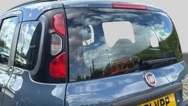 SPOTICAR Fiat Panda 1.0 Mhev City Cross Euro 6 (s/s) 5dr Used Car - City Car Petrol Blue - Bristol - 1200600503_5