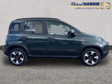 SPOTICAR Fiat Panda 1.0 Mhev Euro 6 (s/s) 5dr Used Car - City Car Petrol Green - Wallsend - 1200601141_5