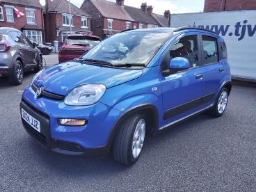 SPOTICAR Fiat Panda 1.0 Mhev Euro 6 (s/s) 5dr Used Car - City Car Petrol Blue - Telford - 1200609682_5